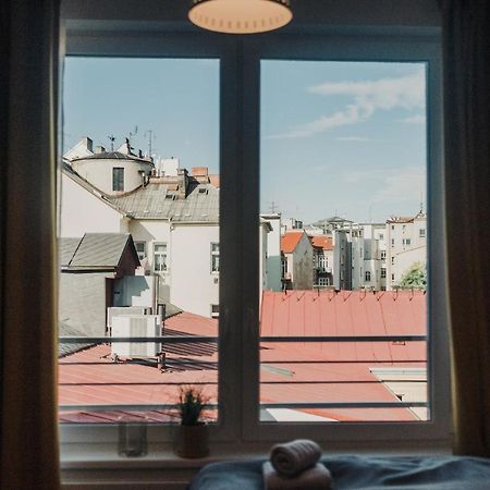 Ferienwohnung Beautiful New Studio, 400M From The Square Pilsen Exterior foto