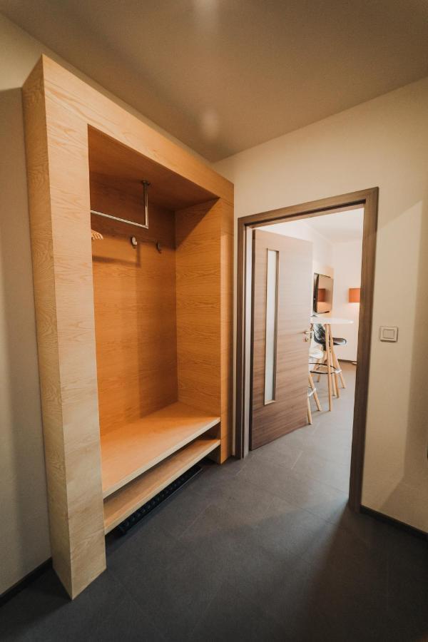 Ferienwohnung Beautiful New Studio, 400M From The Square Pilsen Exterior foto
